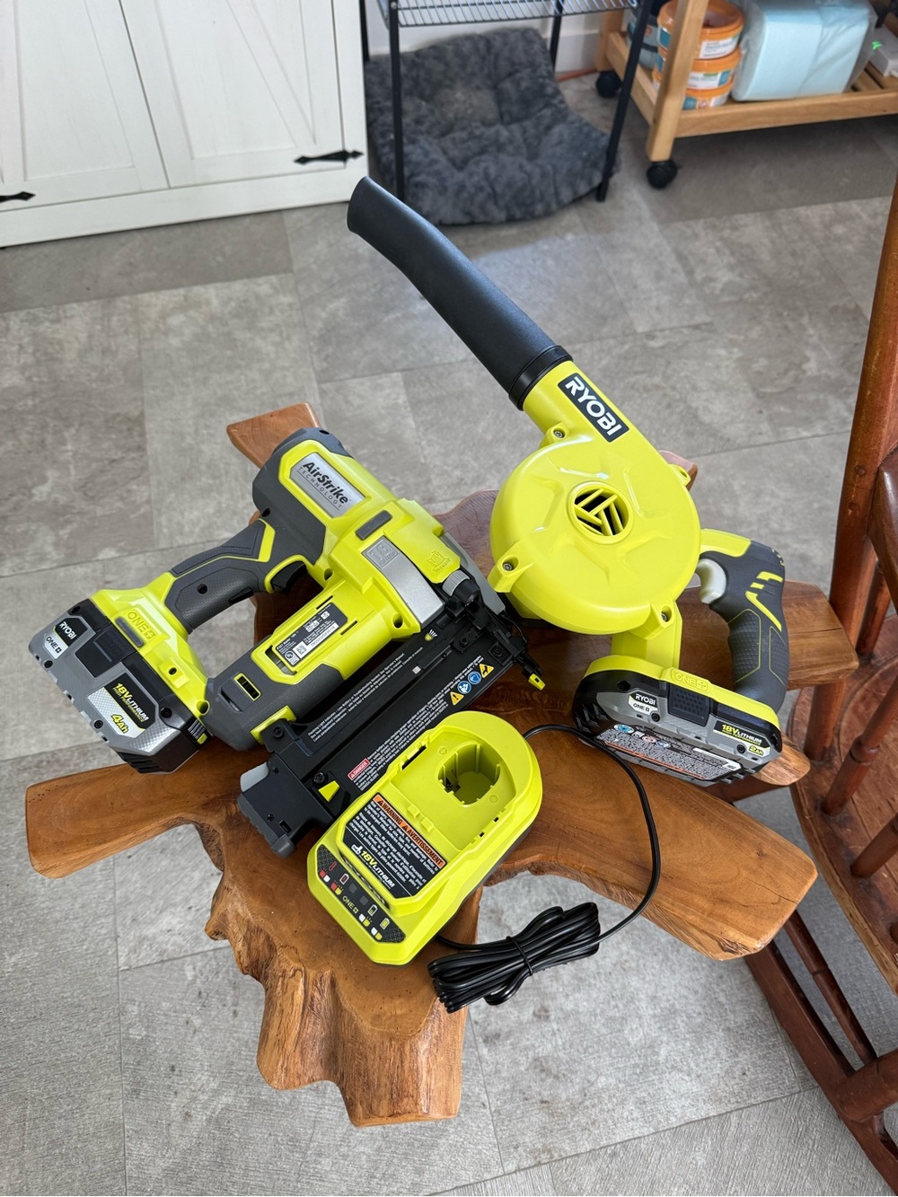 Ryobi Cordless Blower & Nail Gun Combo - Yellow